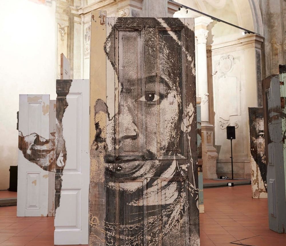 Portal contemporary art solo show of Vhils at Magma gallery Bologna Italy.